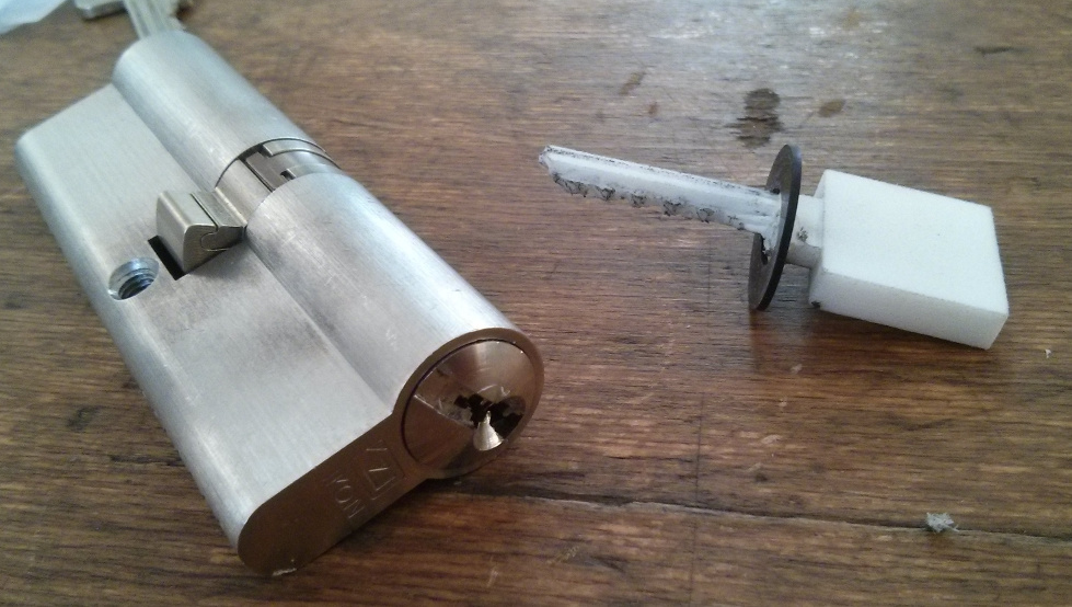 3D-printed-bump-key 3D-printed bump key